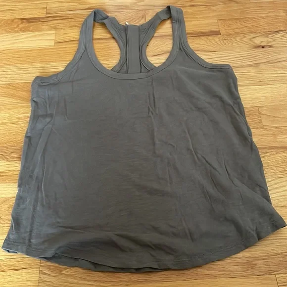 Banana Republic Tank Top - Picture 2 of 6
